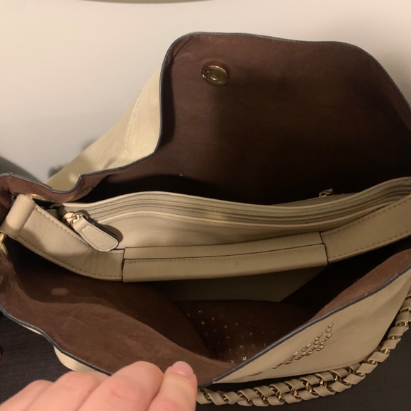 Leather shoulder bag - Picture 2 of 2